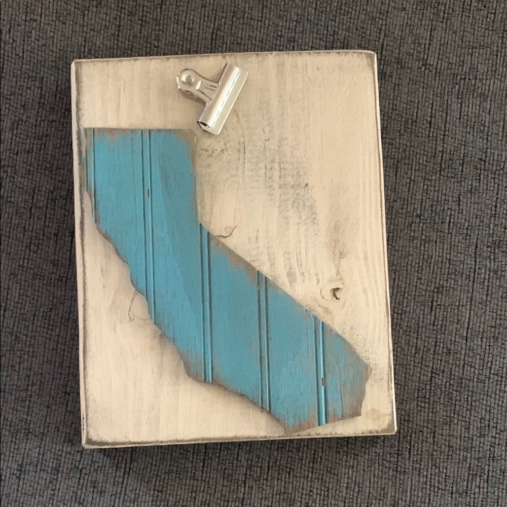 Rustic Blue and Cream California Wall Accent